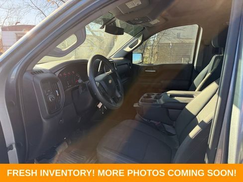 Used 2020 Chevrolet Silverado 1500 Custom w/ Trailering Package image 8