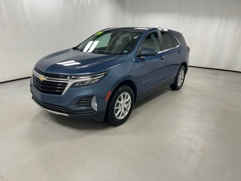 Certified 2024 Chevrolet Equinox LT AWD/4WD image 2