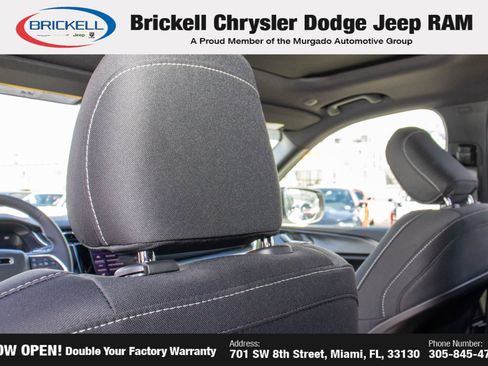 New 2025 Jeep Grand Cherokee Laredo X image 19