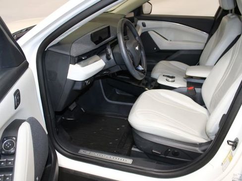 Used 2022 Ford Mustang Mach-E Premium w/ Ice White Appearance Package image 7