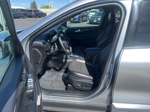 Used 2024 Ford Escape ST-Line image 15