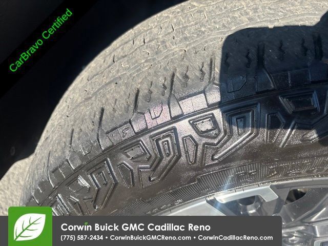 Certified 2025 Chevrolet Tahoe Z71 AWD/4WD image 45