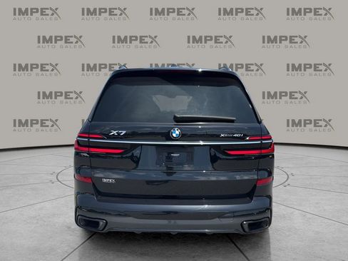 Used 2023 BMW X7 xDrive40i w/ M Sport Package image 4