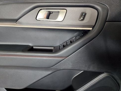 Used 2025 Ford Explorer ST-Line RWD image 25