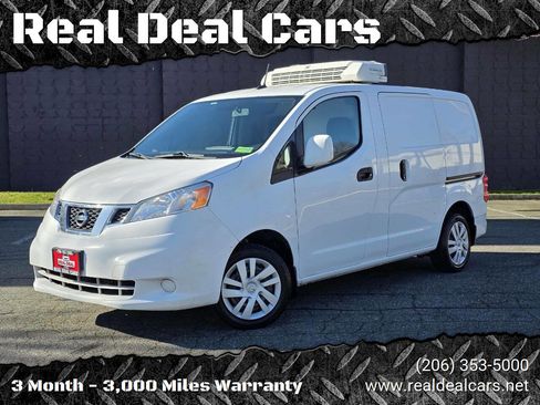 Used 2014 Nissan NV200 SV w/ Technology Package image 1