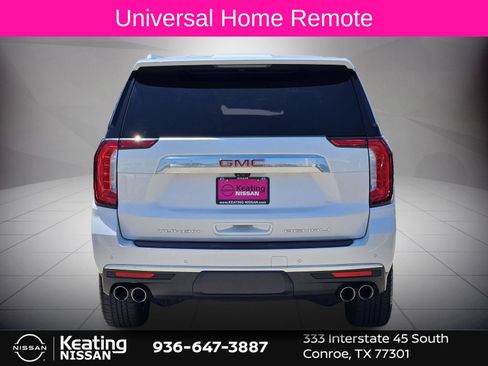 Used 2021 GMC Yukon XL Denali w/ Denali Premium Package AWD/4WD image 7