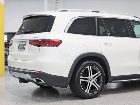 Used 2022 Mercedes-Benz GLS 450 GLS 450 w/ Warmth & Comfort Package image 10