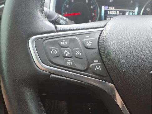 Used 2018 Chevrolet Malibu Premier w/ Premier Sun and Wheel Package FWD image 15