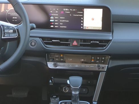 New 2026 Kia Seltos EX image 17