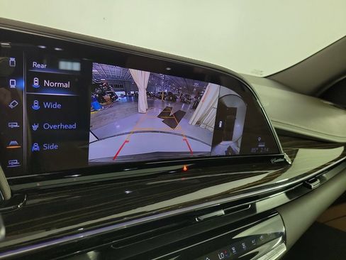 Used 2022 Cadillac Escalade Sport w/ Touring Package RWD image 29