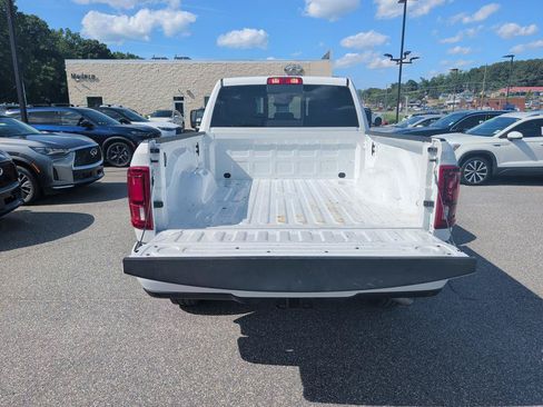 Used 2026 RAM 2500 Laramie AWD/4WD image 15