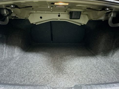 Used 2025 Volkswagen Jetta SE image 29