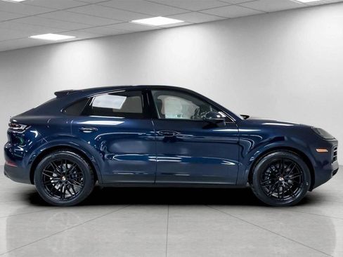 New 2025 Porsche Cayenne Coupe image 98