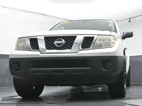 Used 2018 Nissan Frontier S RWD image 28