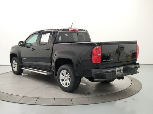 Used 2022 Chevrolet Colorado LT w/ LT Convenience Package image 5