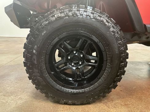 Used 1999 Jeep Wrangler Sport image 92