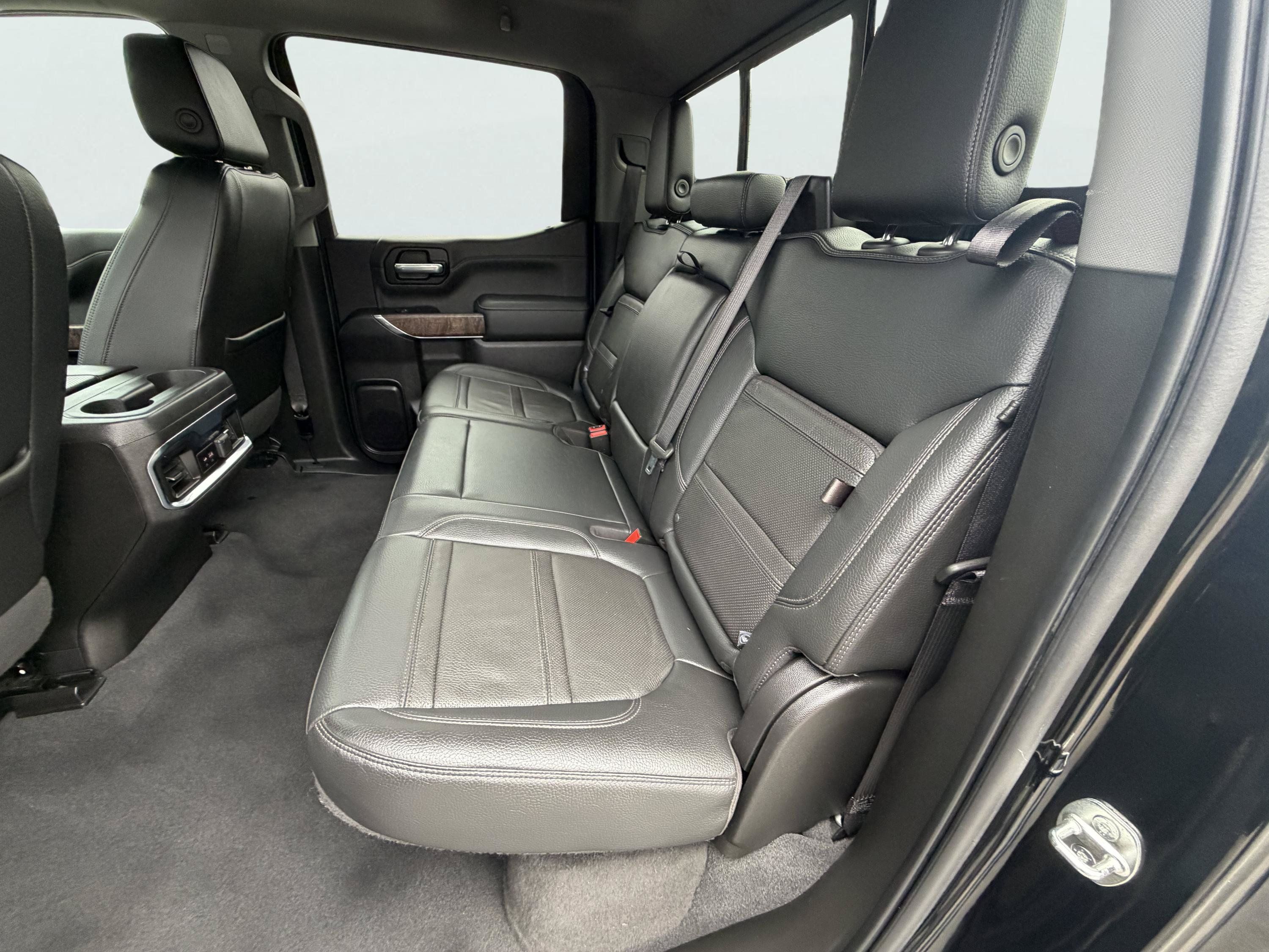 Used 2022 GMC Sierra 1500 Denali w/ Denali Premium Package AWD/4WD image 18