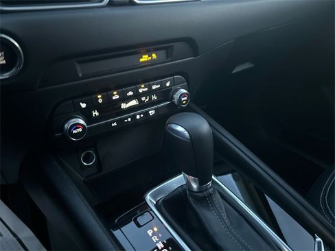 Certified 2025 MAZDA CX-5 AWD 2.5 S w/ Preferred Package image 19