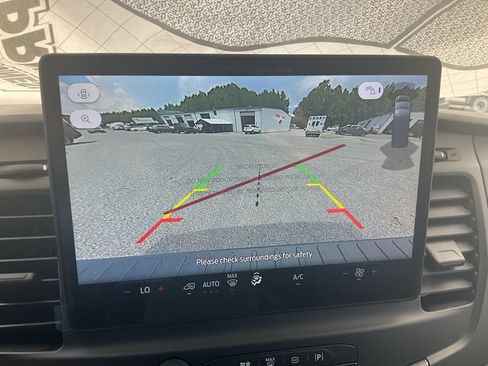 New 2026 Ford Transit 250 Low Roof RWD image 21