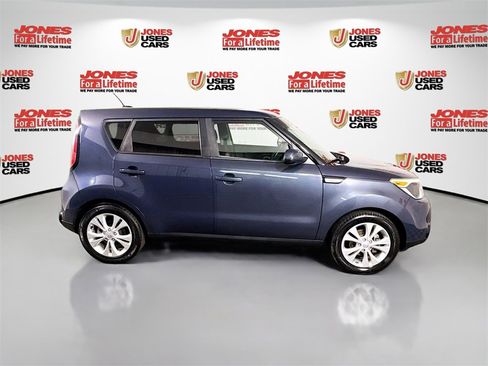 Used 2016 Kia Soul + w/ Audio Package image 16