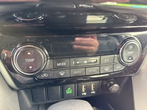 Used 2024 Mitsubishi Eclipse Cross SE AWD/4WD image 21