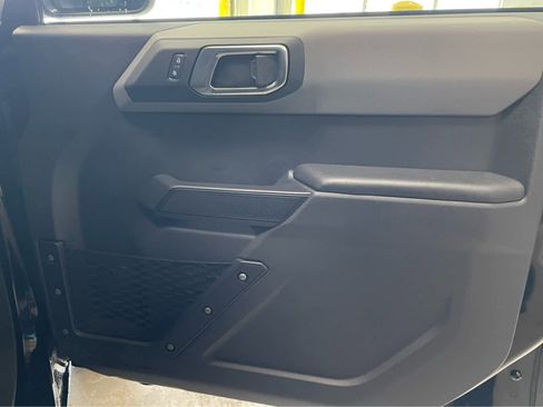 Used 2024 Ford Bronco Big Bend image 34