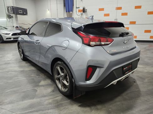 Used 2019 Hyundai Veloster 2.0 image 13