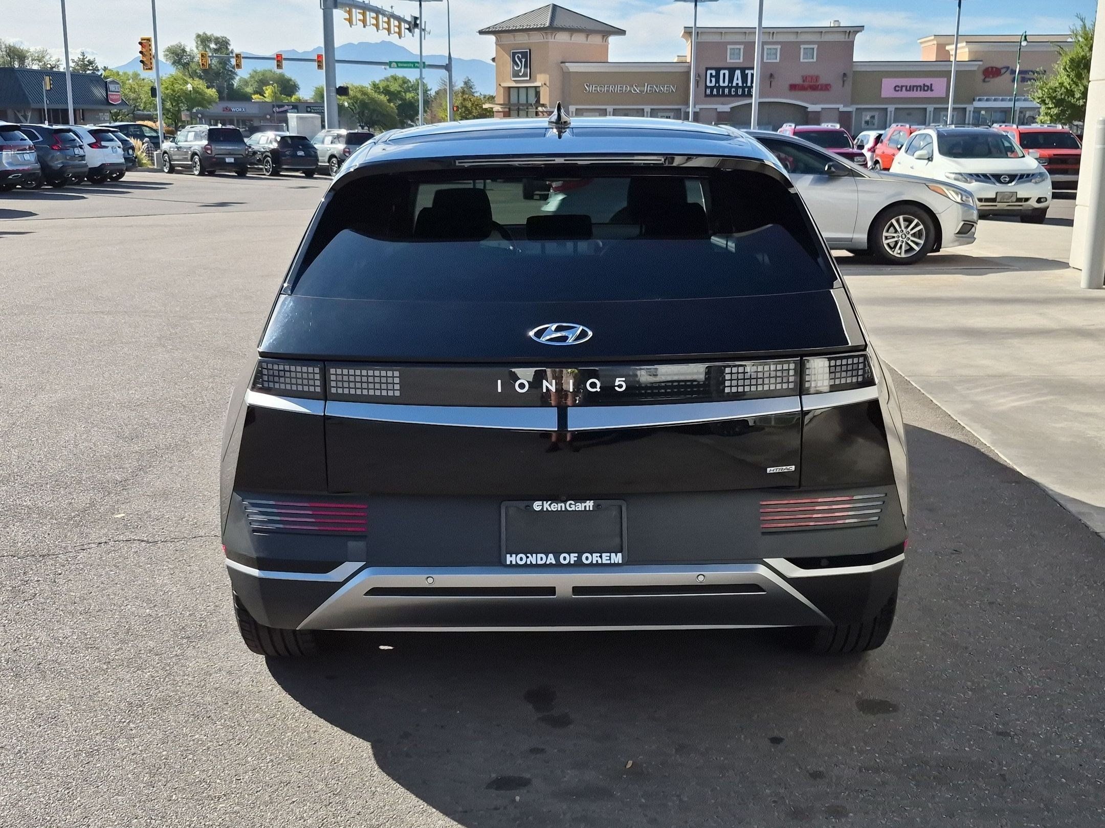 Used 2023 Hyundai Ioniq 5 SEL w/ Cargo Package AWD/4WD image 7
