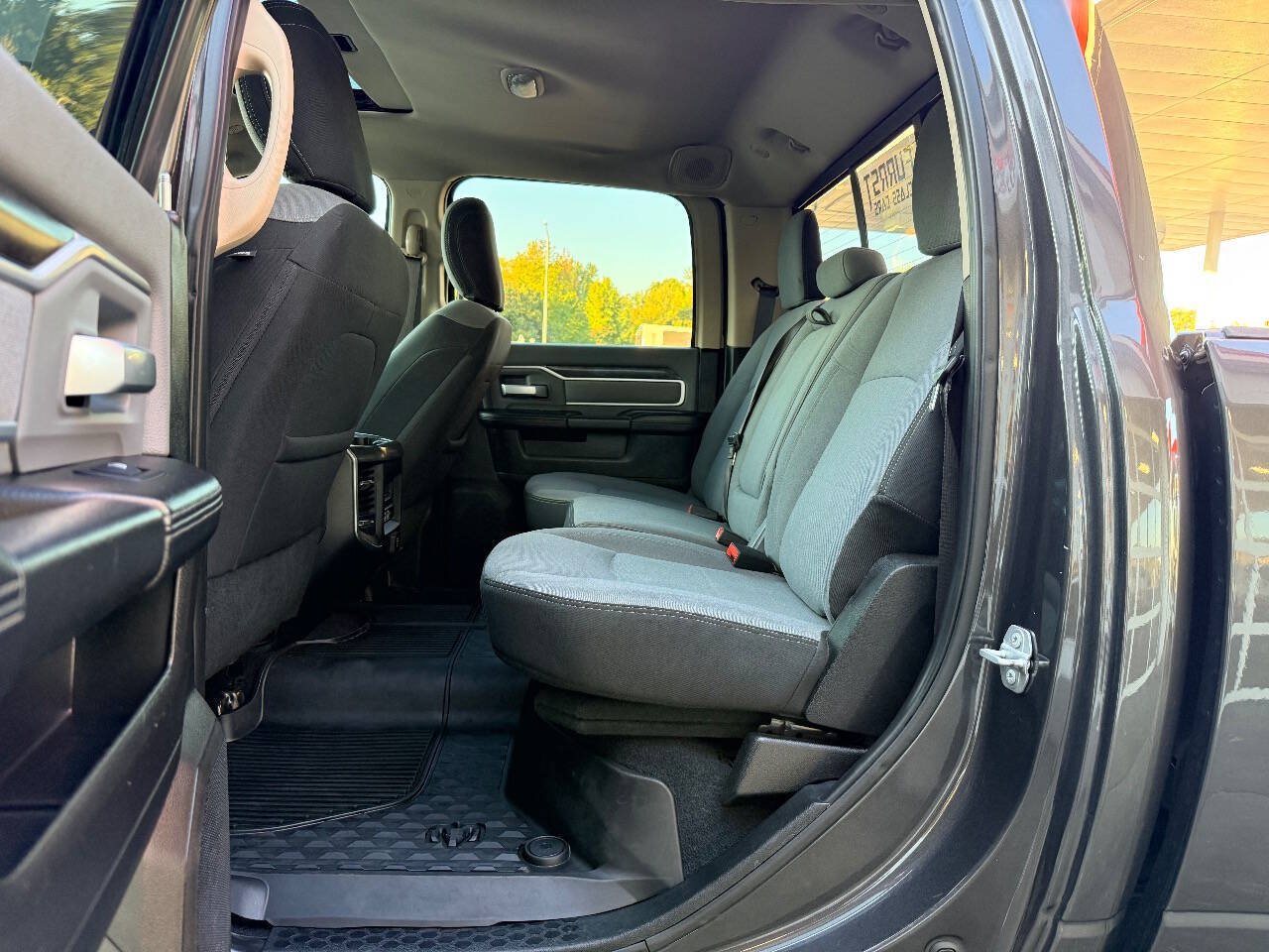 Used 2019 RAM 3500 Big Horn AWD/4WD image 36