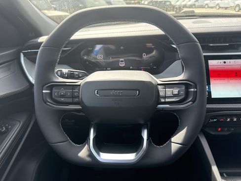 New 2026 Jeep Cherokee Limited AWD/4WD image 25