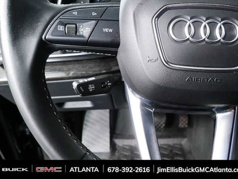 Used 2025 Audi Q8 Premium Plus AWD/4WD image 10