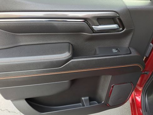 Used 2023 GMC Sierra 1500 AT4 w/ Technology Package image 14