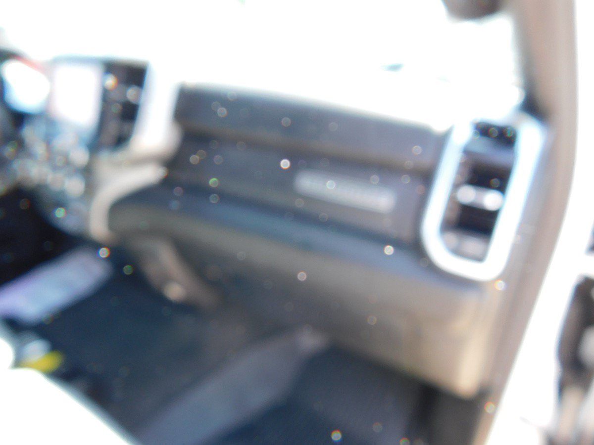 Used 2024 RAM 1500 Big Horn AWD/4WD image 30