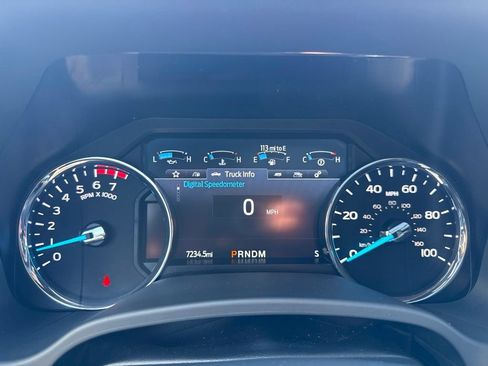 Used 2022 Ford F250 Lariat w/ Black Appearance Package AWD/4WD image 15