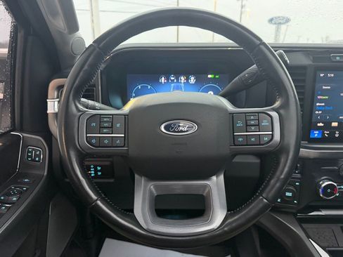 Used 2023 Ford F350 Lariat w/ Chrome Package image 26