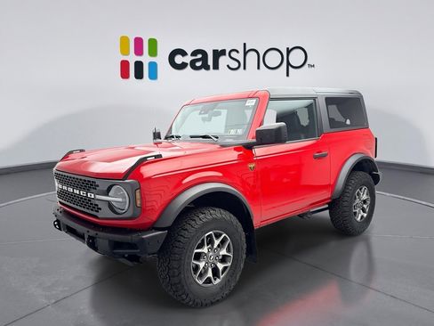 Used 2024 Ford Bronco Badlands image 1