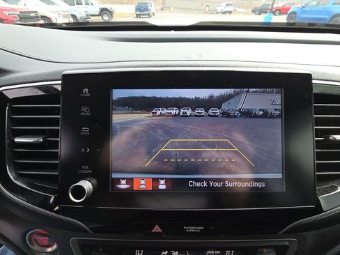 Used 2023 Honda Ridgeline Sport image 23