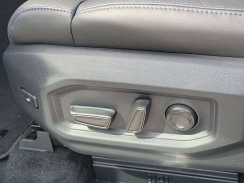 New 2026 Toyota Tundra Platinum AWD/4WD image 22