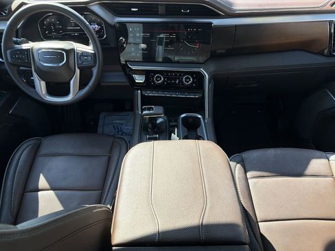 Used 2025 GMC Sierra 1500 Denali image 22