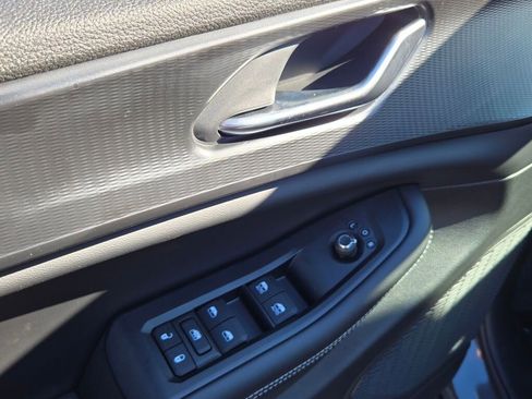 New 2025 Jeep Grand Cherokee Laredo X image 23