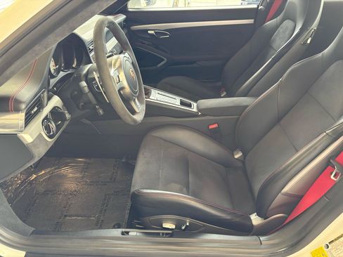 Used 2015 Porsche 911 GT3 RWD image 14