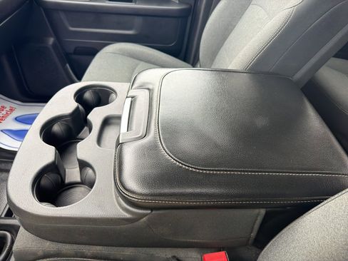 Used 2019 RAM 5500 Tradesman w/ Chrome Appearance Group image 27