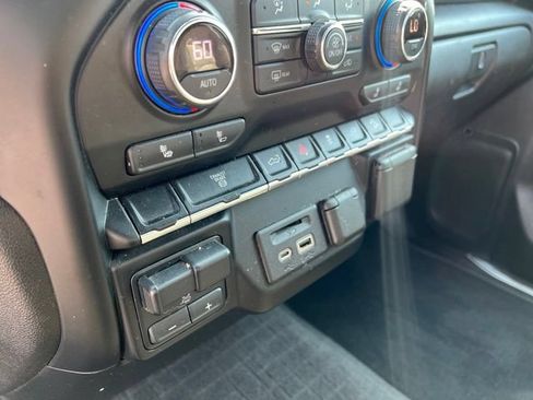 Used 2021 Chevrolet Silverado 3500 LTZ w/ Z71 Off-Road Package AWD/4WD image 29