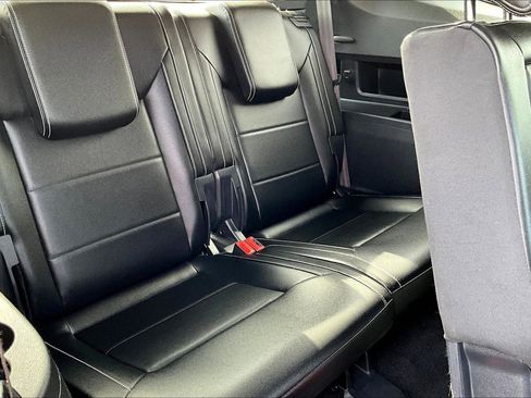 Used 2022 Volkswagen Atlas SE image 28