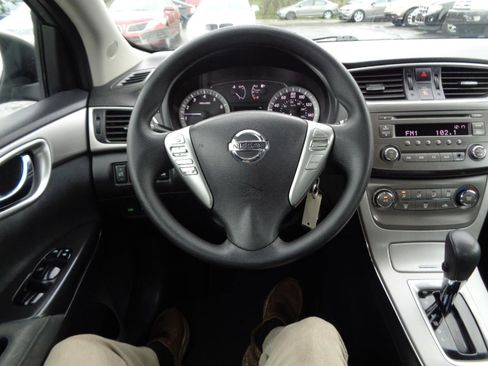 Used 2013 Nissan Sentra FE+ SV image 20