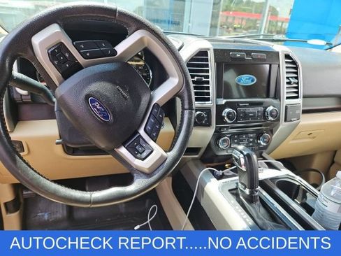 Used 2016 Ford F150 Lariat w/ Equipment Group 501A Mid AWD/4WD image 4
