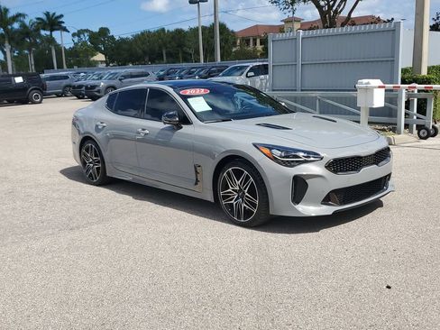 Used 2022 Kia Stinger GT2 AWD/4WD image 2