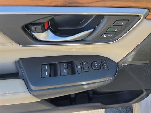 Certified 2019 Honda CR-V Touring image 28
