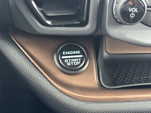 Used 2024 Ford Bronco Sport Outer Banks w/ Tech Package image 24