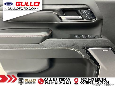 Used 2025 GMC Sierra 2500 AT4X AWD/4WD image 20